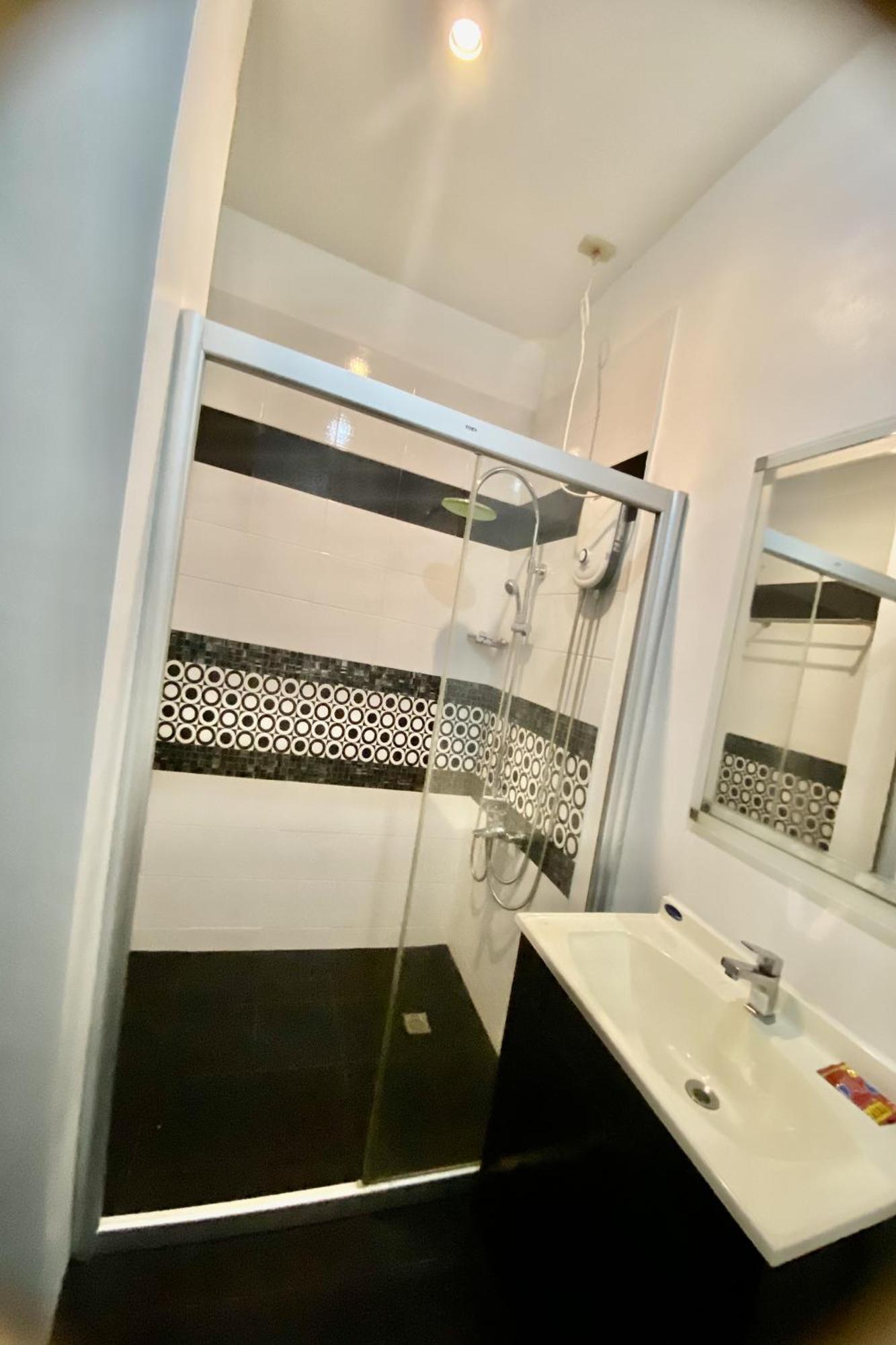 Micasa Palawan Guest house Coron